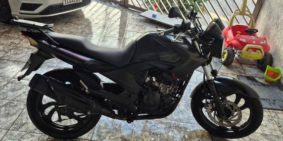 YAMAHA YS 250 FAZER 